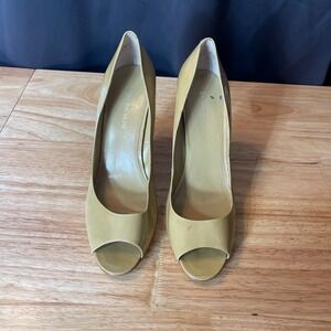 Enzo Angiolini Jerryann Mustard Yellow Patent Leather Peep Toe Pumps Heels 10M